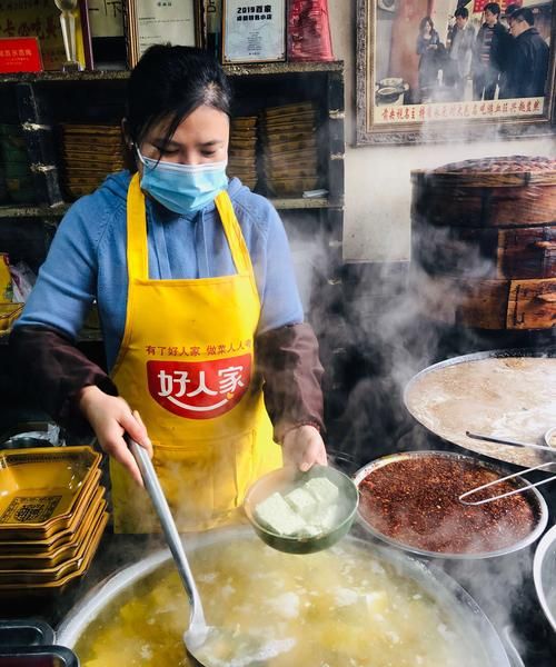 大邑美食
，大邑肥肠血旺的做法？图2