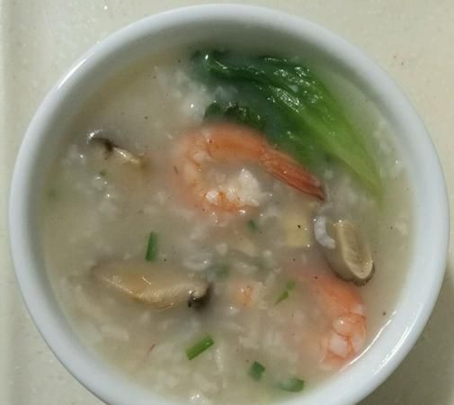 海鲜粥需要什么食材
，十倍粥是什么米？图1