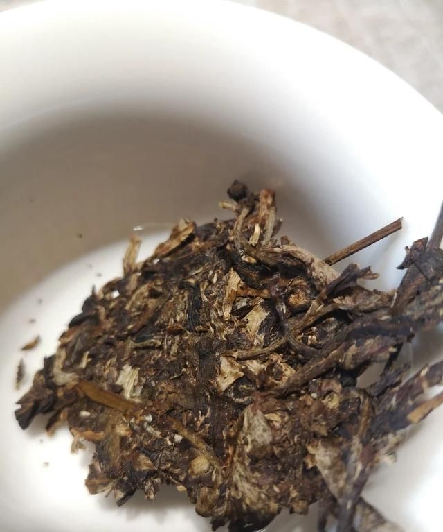 普洱茶生茶的泡法
，普洱生茶饼的冲泡方法？图7